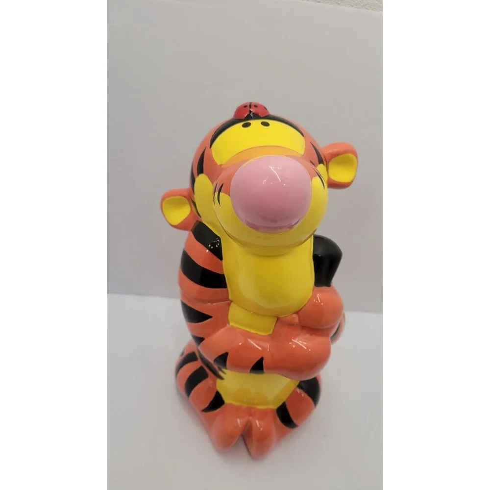 Disney Treasure Craft Tigger with Lady Bug Ceramic Cookie Jar Vintage 13 Inch